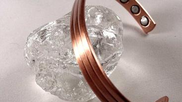 Sanamag™ Kupferarmreif "Classic R" 99.9% Reinkupfer